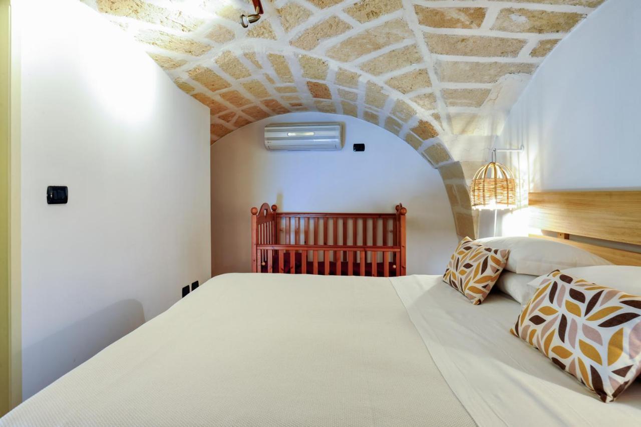 Castriota 19 - Jacuzzi Apartment Sit Лечче Экстерьер фото