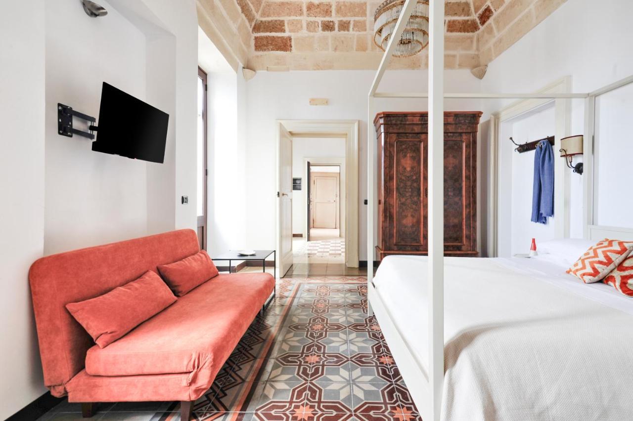 Castriota 19 - Jacuzzi Apartment Sit Лечче Экстерьер фото